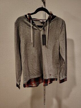 Tommy Hilfiger Women's Long Sleeve Hooded Top Size Medium NWT Plaid Double Layer